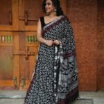 Aavani Black with red border
