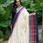 Nivedha Blue Red light blue border