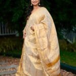 Sravanthi body striped